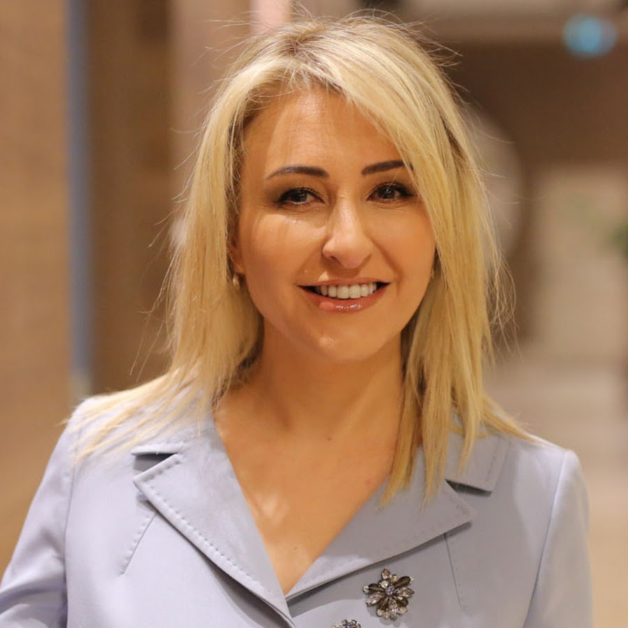 Dr. Özge Aydın