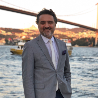 Dr. Saadettin Yılmaz Eskiçorapçı