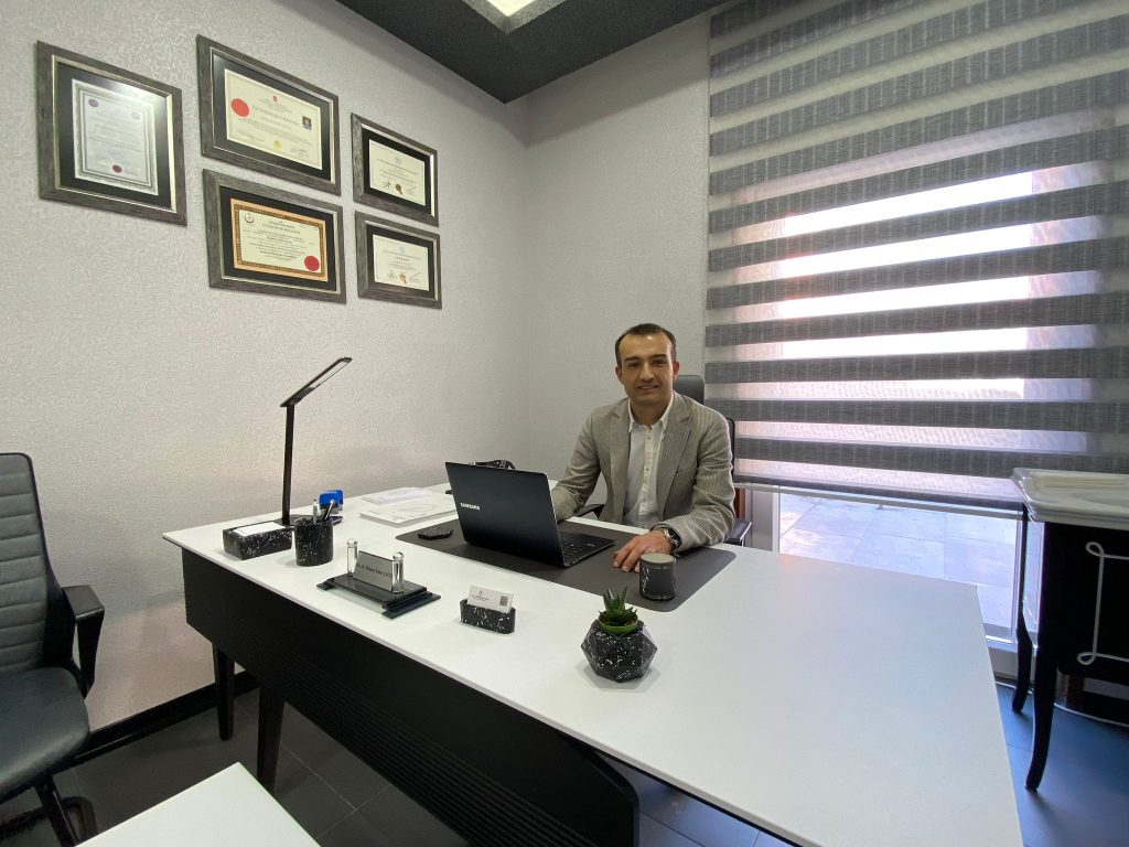 Dr. Mehmet Emin Çavuş