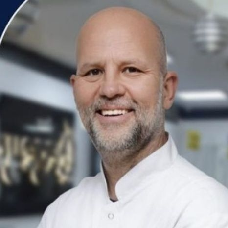 Dr. Ahmet Kurtulmuş