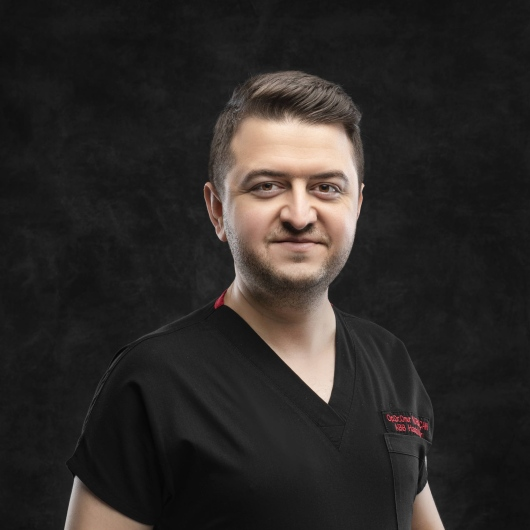 Dr. Onur Nursaçan