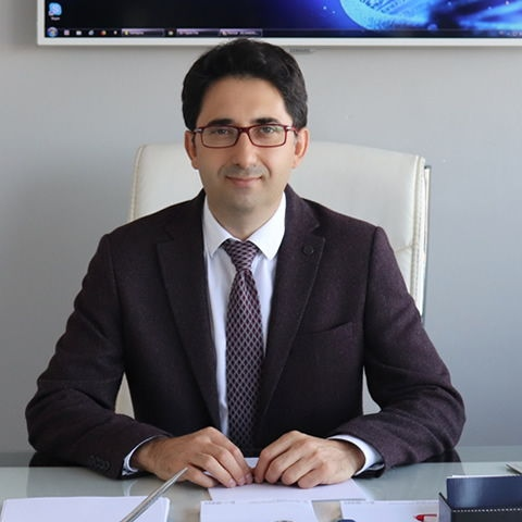 Dr. Ali Cansu