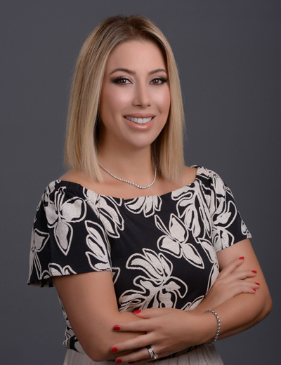 Dr. Dürdane Adanacıoğlu