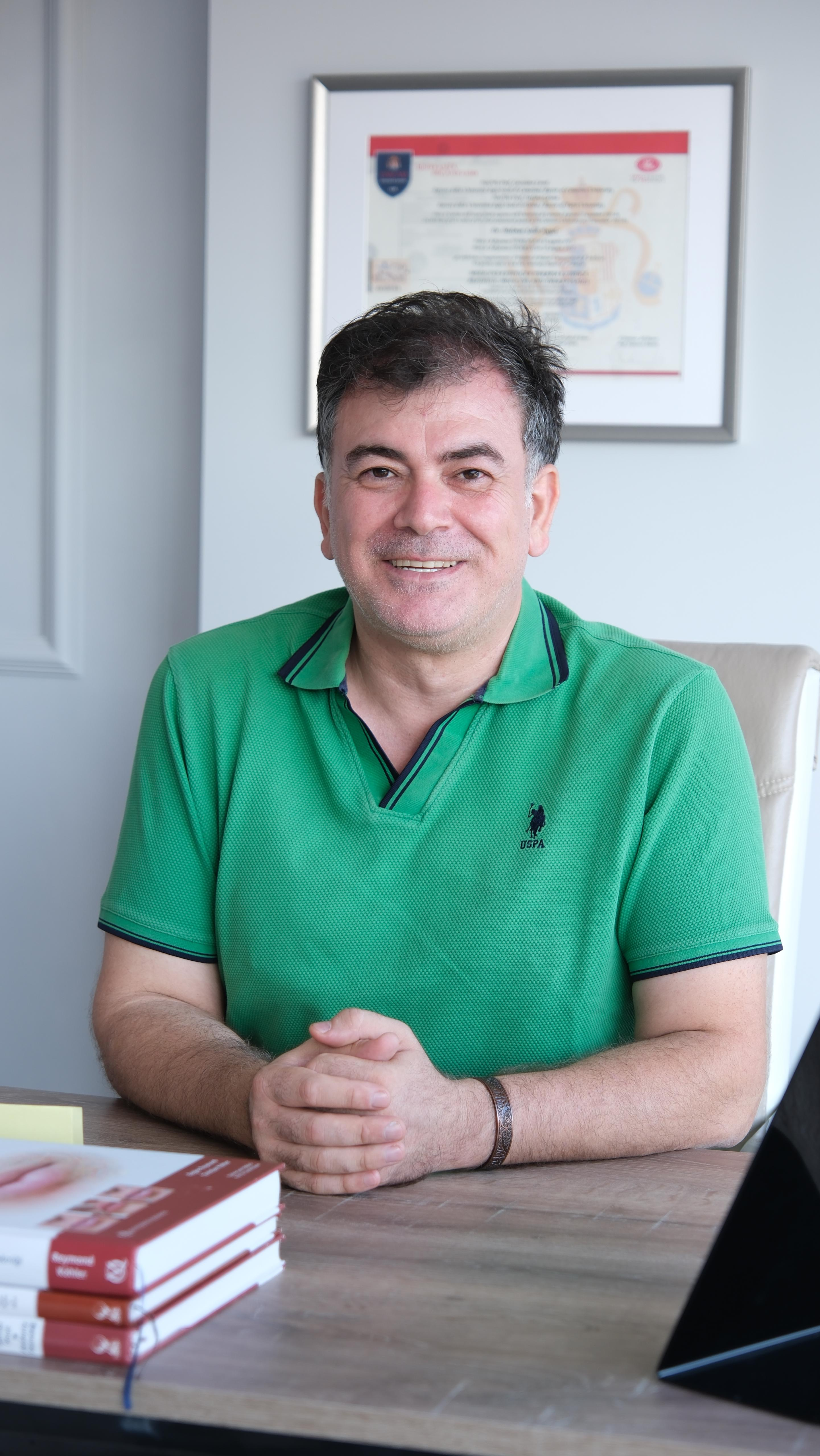 Dr. Mehmet Salih Aygül