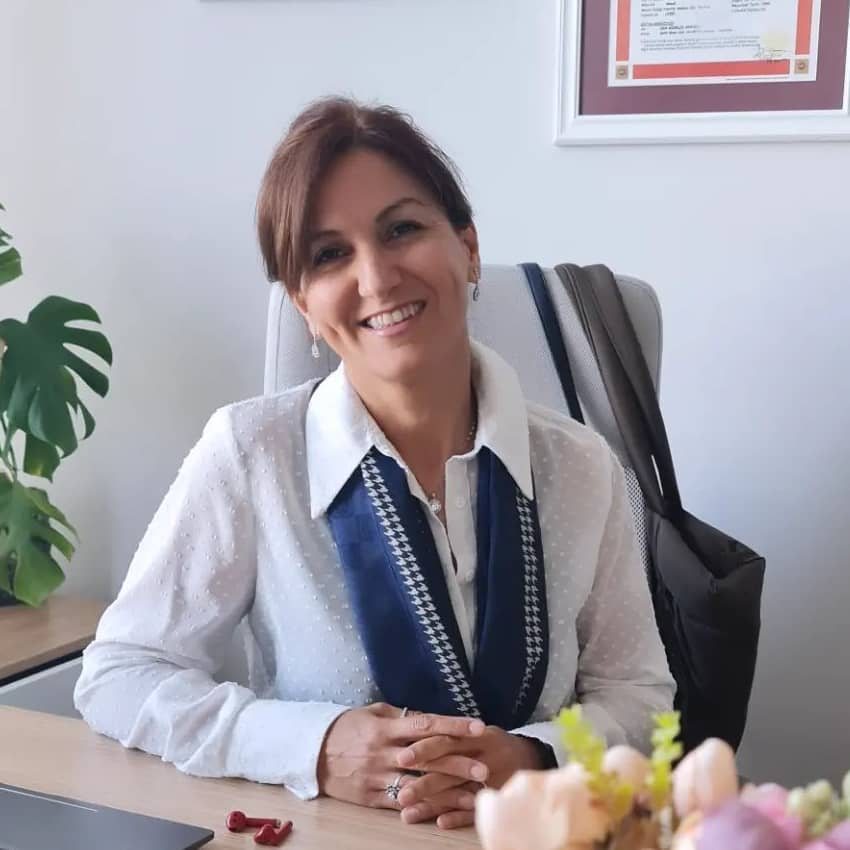 Dr. Aslıhan Küçüker