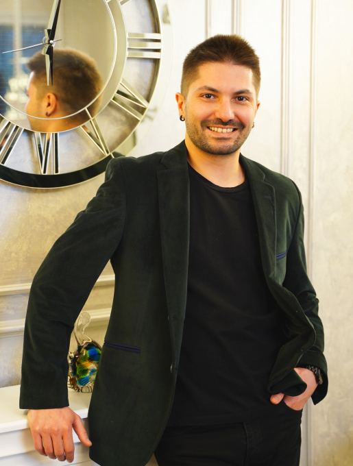 Dr. Ulaş Deniz Karavelioğlu